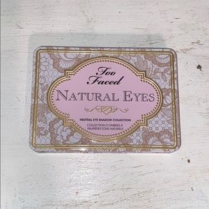 eyeshadow pallet